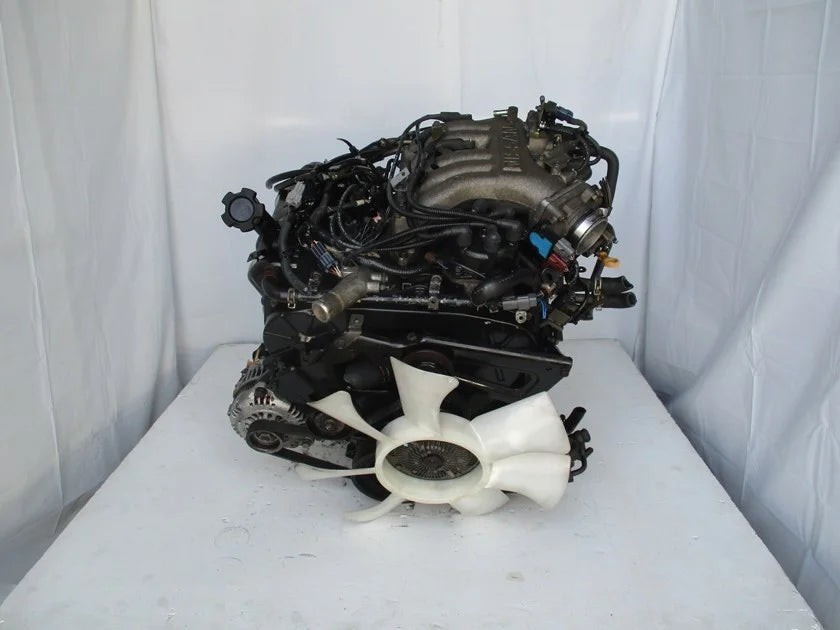 JDM 1999-2000 NISSAN QX4 3.3L V6 ENGINE ( VG33.ENG )