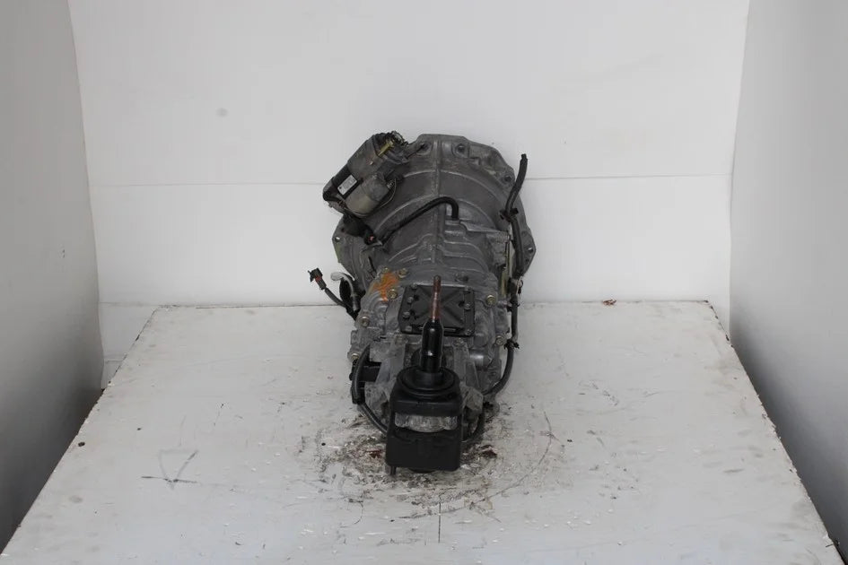 JDM 2003-2005 NISSAN 350Z REAR WHEEL DRIVE 6MT TRANSMISSION ONLY ( VQ35.RWD.6MT )
