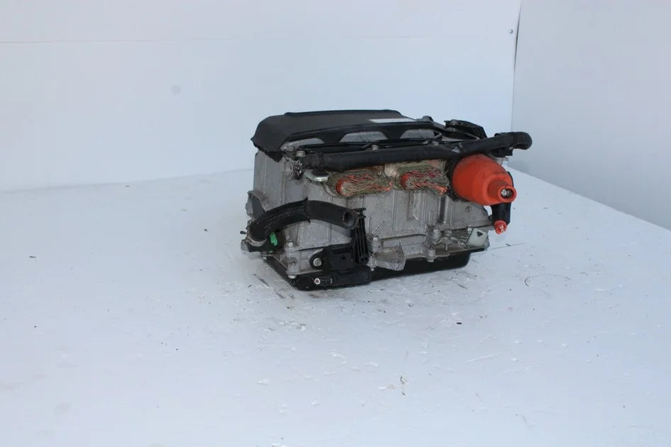JDM 2012-2015 TOYOTA PRIUS V HYBRID 1.8L CONVERTER / INVERTER CHARGER G9200-47161