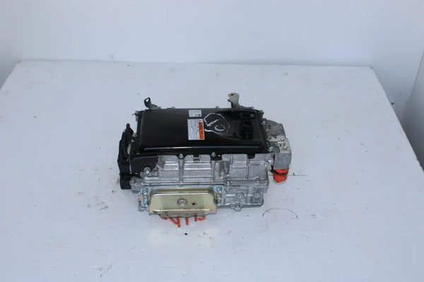 JDM 2018-2020 TOYOTA COROLLA HYBRID CONVERTER / INVERTER CHARGER G9200-47350