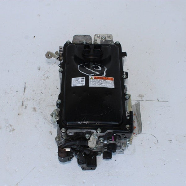 JDM 2018-2020 TOYOTA COROLLA HYBRID CONVERTER / INVERTER CHARGER G9200-47350