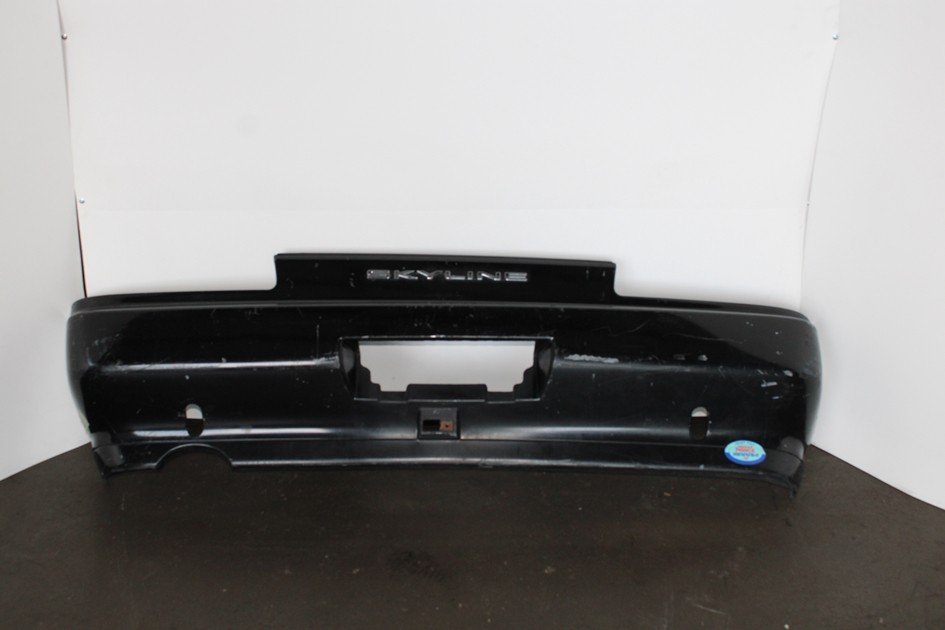 ( ACTUAL PHOTOS ) JDM 1989-1994 NISSAN SKYLINE BCNR32 OEM REAR BUMPER ( COUPE MODEL )