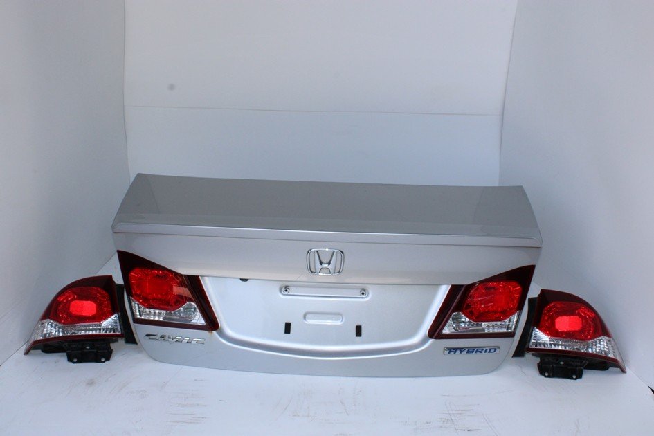 JDM 2006-2011 HONDA CIVIC FD3 OCTAGON STYLE TRUNK & TAIL LIGHTS